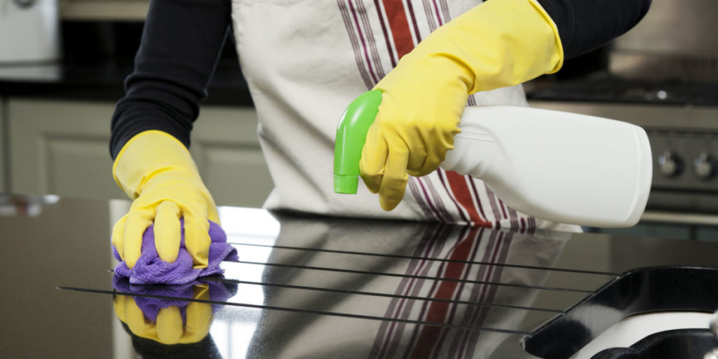 Productos desinfectantes para el COVID-19 en las cocinas